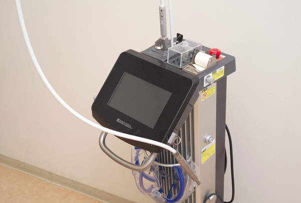 レーザー治療器